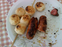 Churrasco de espetinho de pão de queijo