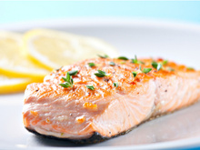 Salmão assado com batata