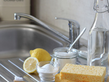 Troquei os utensílios de bambu por inox e nunca mais tive problemas com mofo e limpeza