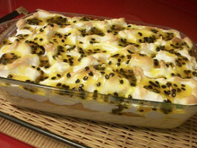 12 receitas de pavês de maracujá do TudoGostoso