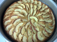 Bolo de maçã simples e rápido