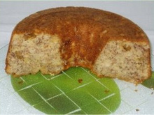 Bolo de banana com nozes