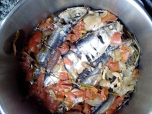 Sardinha na panela de pressão