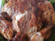 Frango frito inteiro na panela de pressão