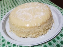 Essa receita de bolo no micro-ondas é perfeita para o lanche e fica pronta em menos de 15 minutos