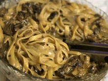 O molho é tão delicioso que eu como direto da panela com uma colher: já anota, salva ou printa essa receita da minha avó