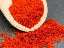 Como fazer páprica caseira: aprenda o passo a passo FÁCIL para ter um tempero natural e sem conservantes!