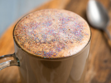 Glitter comestível caseiro: veja como fazer no TudoGostoso