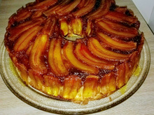 Bolo com calda de banana