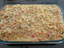 Fettuccine com camarão ao molho de queijo e ervas finas