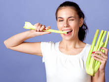 Aipo: vegetal tem benefícios poderosos na prevenção de importantes doenças, veja como incluir alimento no cardápio da semana