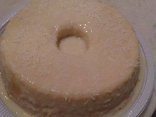 Bolo de refrigerante de laranja com pudim