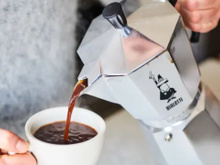 Cafeteira italiana: 3 opções para preparar um café saboroso e encorpado em casa!