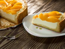 Torta mousse de pêssego: confira a receita deliciosa