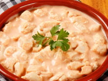 Strogonoff de frango sem lactose com creme aveludado sem alterar o sabor