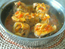 Medalhão de atum ao molho