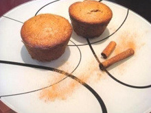 Muffins de maçã com uvas passas