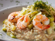 Quem prova, aprova: sempre preparo esse risoto de camarão quando quero conquistar alguém pelo estômago e dá muito certo