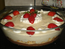 Pavê surpresa de morango