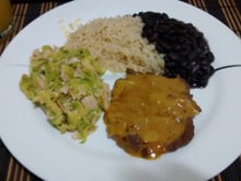 Bife ao molho de mostarda