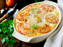 Arroz de forno cremoso: confira a receita prática do TudoGostoso