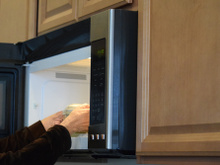 Como esquentar comida corretamente: confira as dicas