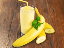 Nem aveia, nem biscoito: adicione esses ingredientes à sua vitamina de banana para deixá-la rica em ômega 3, cálcio e antioxidantes