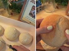 Parei de ir à padaria depois que aprendi a fazer mini pão francês com só 4 ingredientes