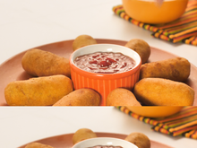 Enroladinho de salsicha ninguém resiste: veja 13 receitas e dicas para o salgado não estourar