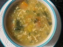Sopa de mandioquinha com frango