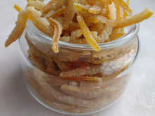 Cascas de laranja cristalizadas