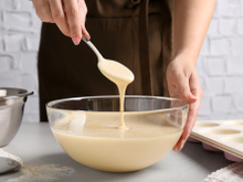 Aprenda a fazer desmoldante caseiro e seus bolos nunca mais irão grudar na forma!