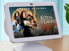 Echo Show 8 está mais barato no 8.8 da Amazon e pode ser um aliado improvável na cozinha