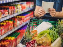 Preço da comida nas alturas: veja o que fazer para conseguir economizar com a alimentação
