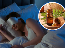 Veja por que você deve dormir com um frasco de alecrim perto da cama todas as noites