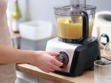 Chega de perder tempo na cozinha! Multiprocessador é o aliado que substitui vários utensílios e facilita qualquer receita