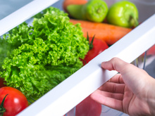 O truque simples para manter as folhas da salada crocantes por muito mais tempo