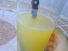 Chá gelado com frutas