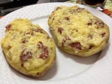Batata recheada prática