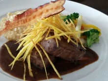 Tornedor de filé-mignon com bacon