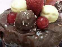 Panetone recheado com sorvete