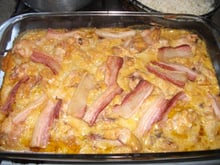 Coxa de frango assada com bacon