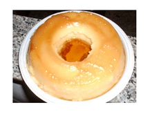 Manjar maravilhoso de coco e pêssego