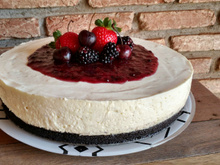 Cheesecake de limão com frutas vermelhas (não vai ao forno)