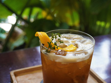 Chá de casca de manga: conheça os benefícios e veja como fazer