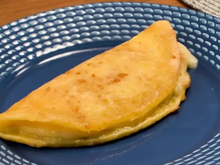 Pão de queijo de frigideira é uma das receitas mais fáceis do TudoGostoso: perfeito para o café da manhã ou lanche da tarde