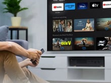 71% OFF! Smart TV TCL de 43 polegadas com tela QLED está entre os descontos do Esquenta 10.10 do Mercado Livre