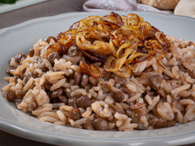O arroz com lentilha que virou meu ritual de sorte e sabor no ano inteiro: receita simples e saborosa