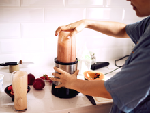 Saiba porque você precisa de um liquidificador individual na sua rotina diária