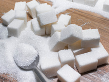 Como fazer torrões de açúcar para servir com bebidas